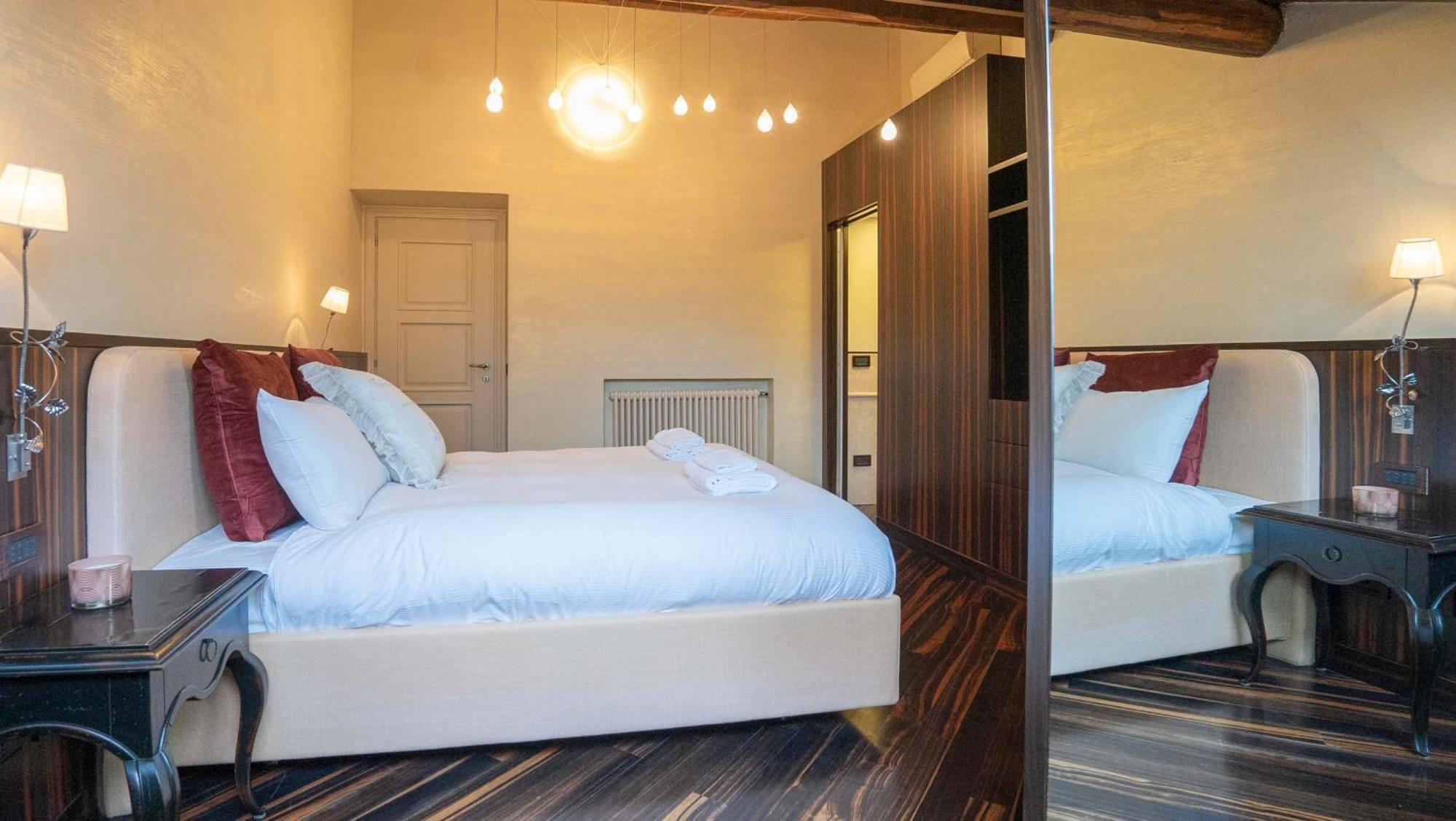 Piazza Venezia Charming Apartments With View Rome Luaran gambar