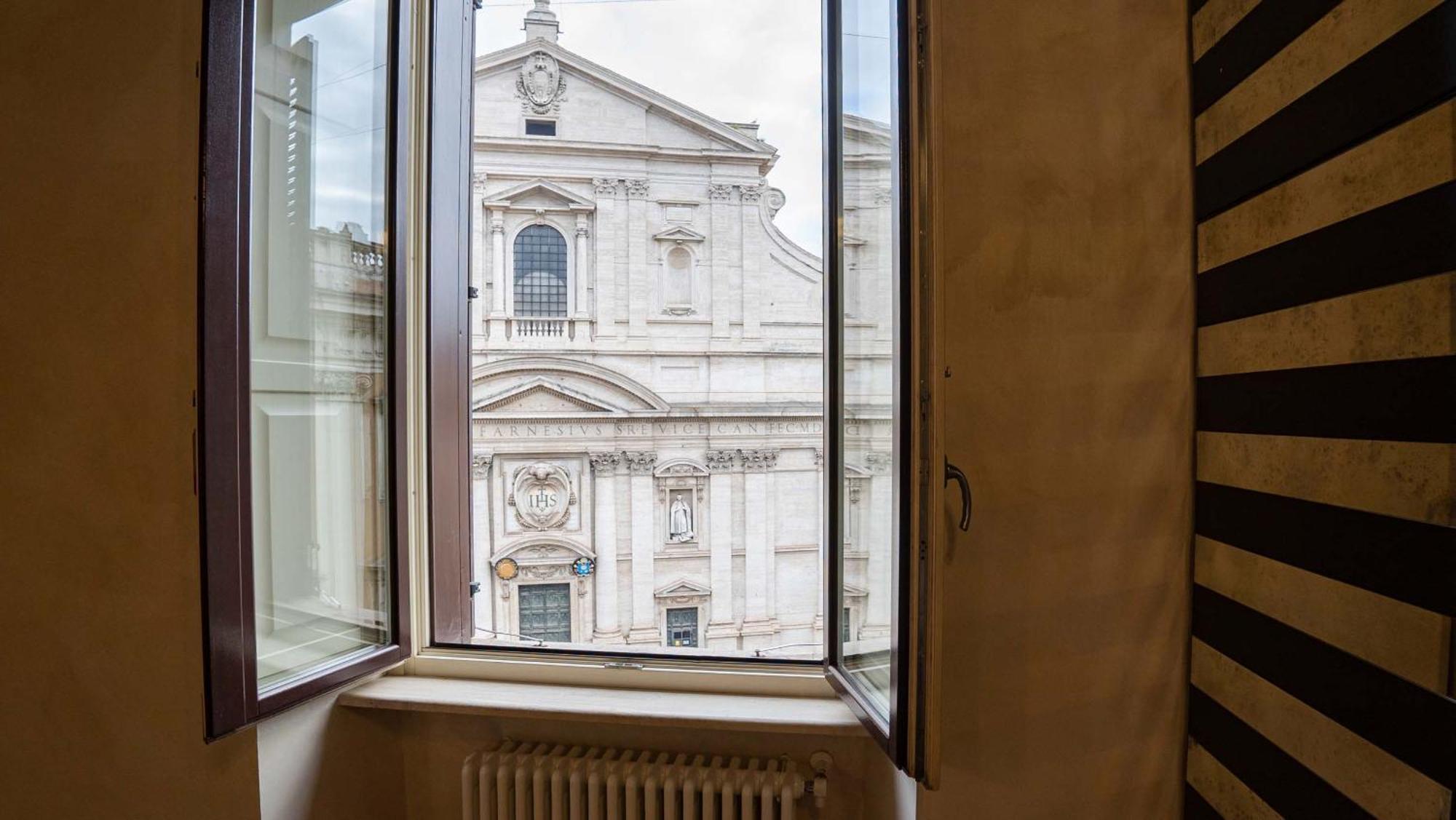 Piazza Venezia Charming Apartments With View Rome Luaran gambar