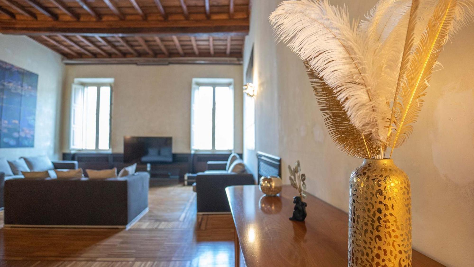 Piazza Venezia Charming Apartments With View Rome Luaran gambar